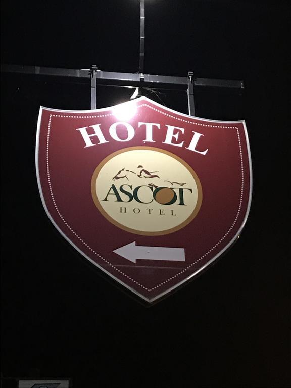 Hotel Ascot カイアネッロ エクステリア 写真