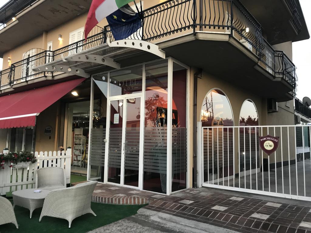 Hotel Ascot カイアネッロ エクステリア 写真